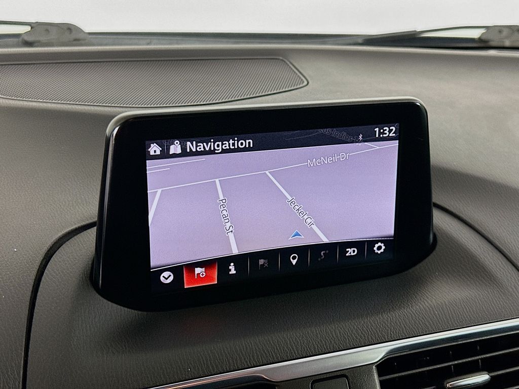 2018 Mazda Mazda3 i Grand Touring 13