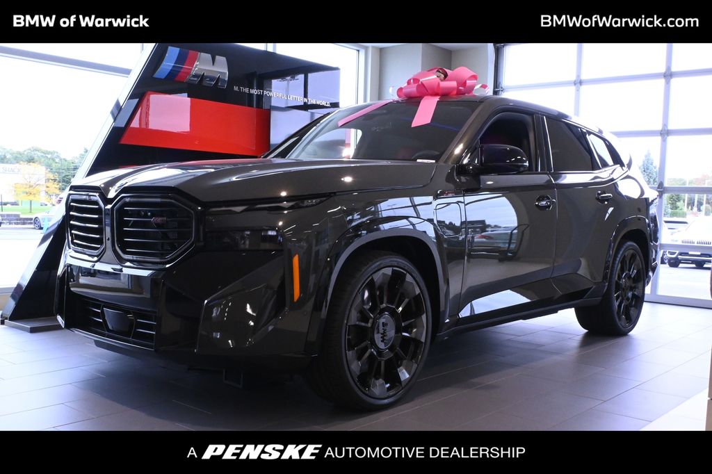 Thumbnail: 2026 BMW XM - 1