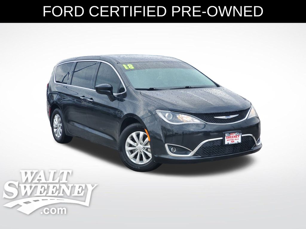 2018 Chrysler Pacifica Touring Plus FWD