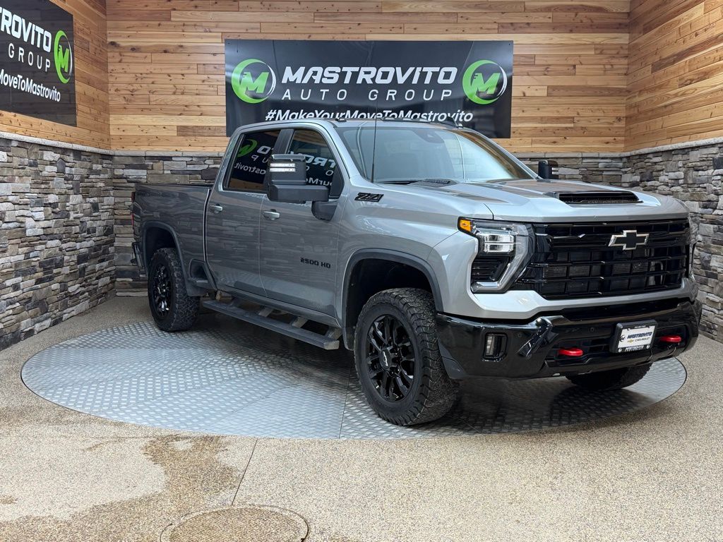 2025 Chevrolet Silverado 2500HD LT Crew Cab 4WD