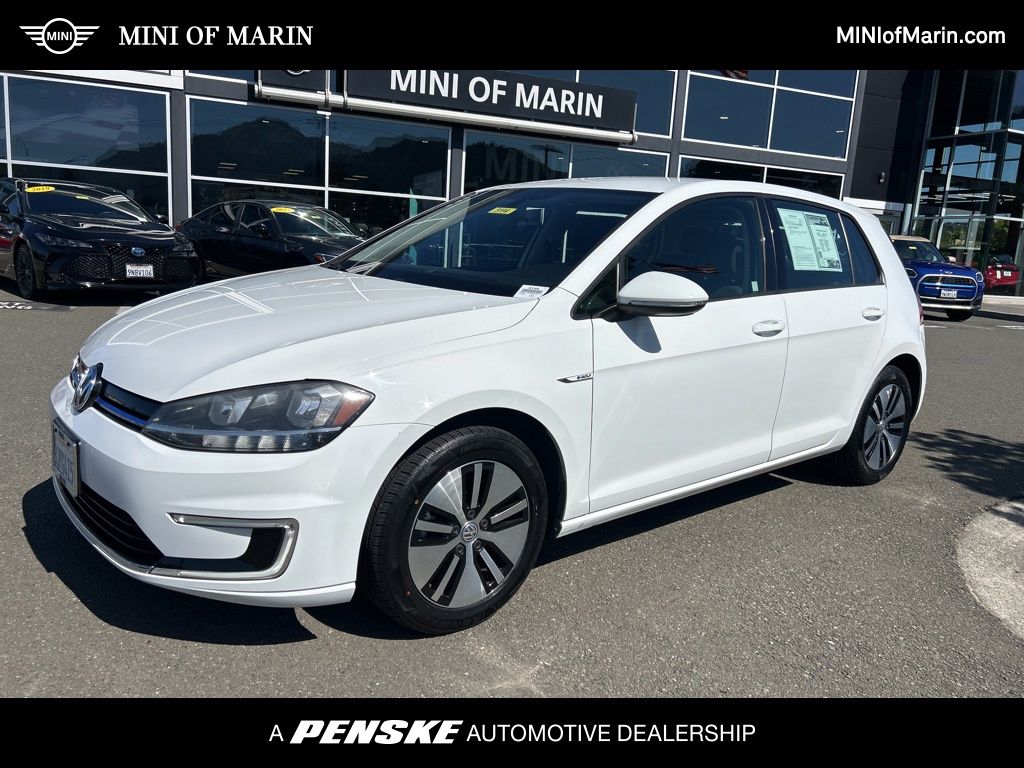 2018 Volkswagen e-Golf SE -
                  Corte Madera, CA