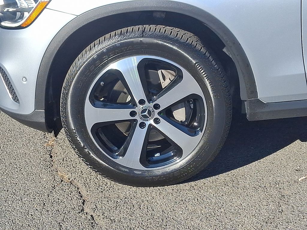 Thumbnail: 2021 Mercedes-Benz GLC - 8