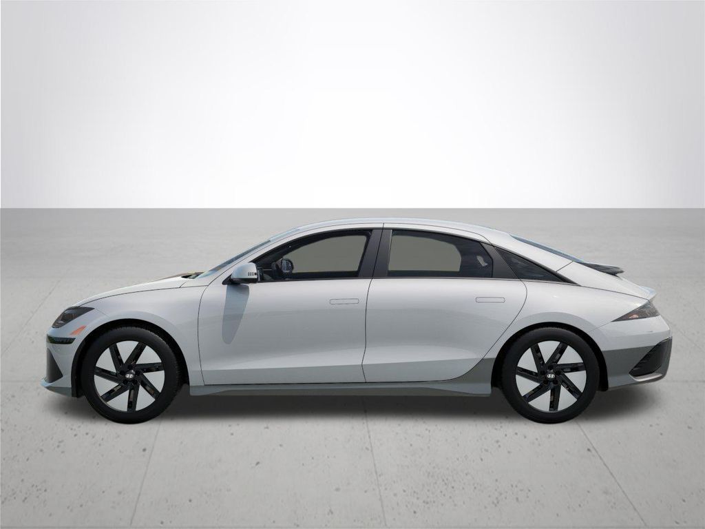 2025 Hyundai Ioniq 6 SE photo 2