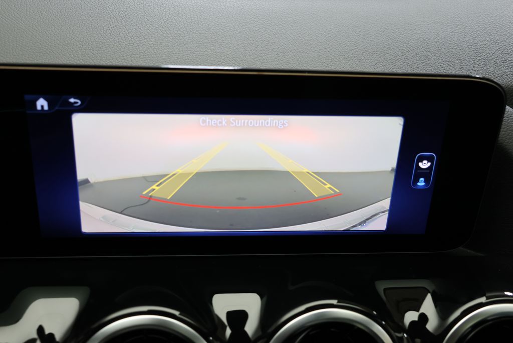 Thumbnail: 2026 Mercedes-Benz GLA - 25