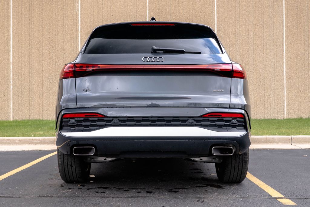 2025 Audi Q5 Premium - Photo 8