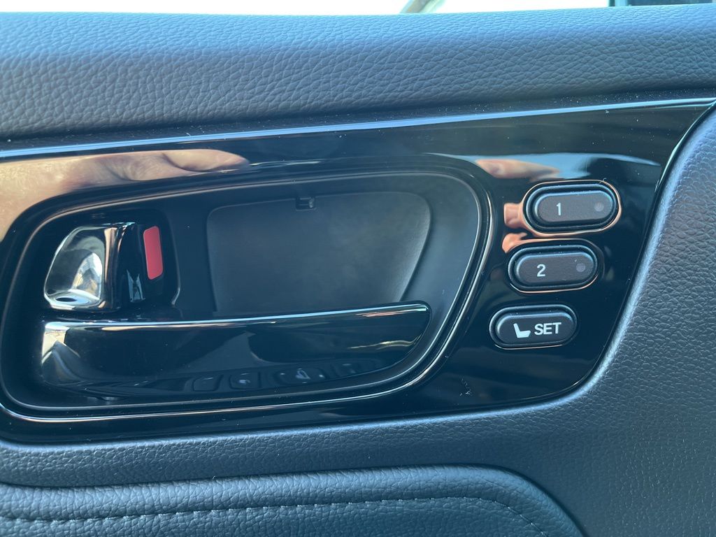 Thumbnail: 2026 Honda Odyssey - 12