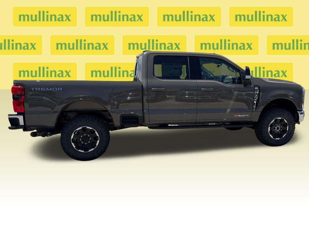 New 2026 Gray Ford Lariat image 17