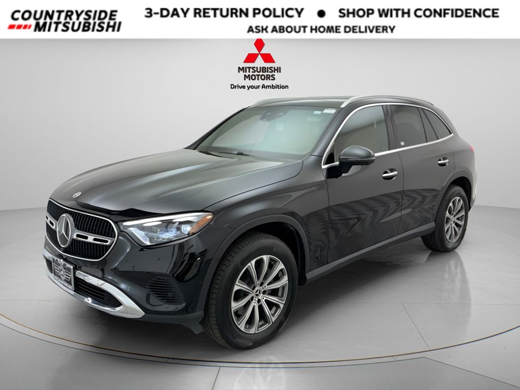 2025 Mercedes-Benz GLC