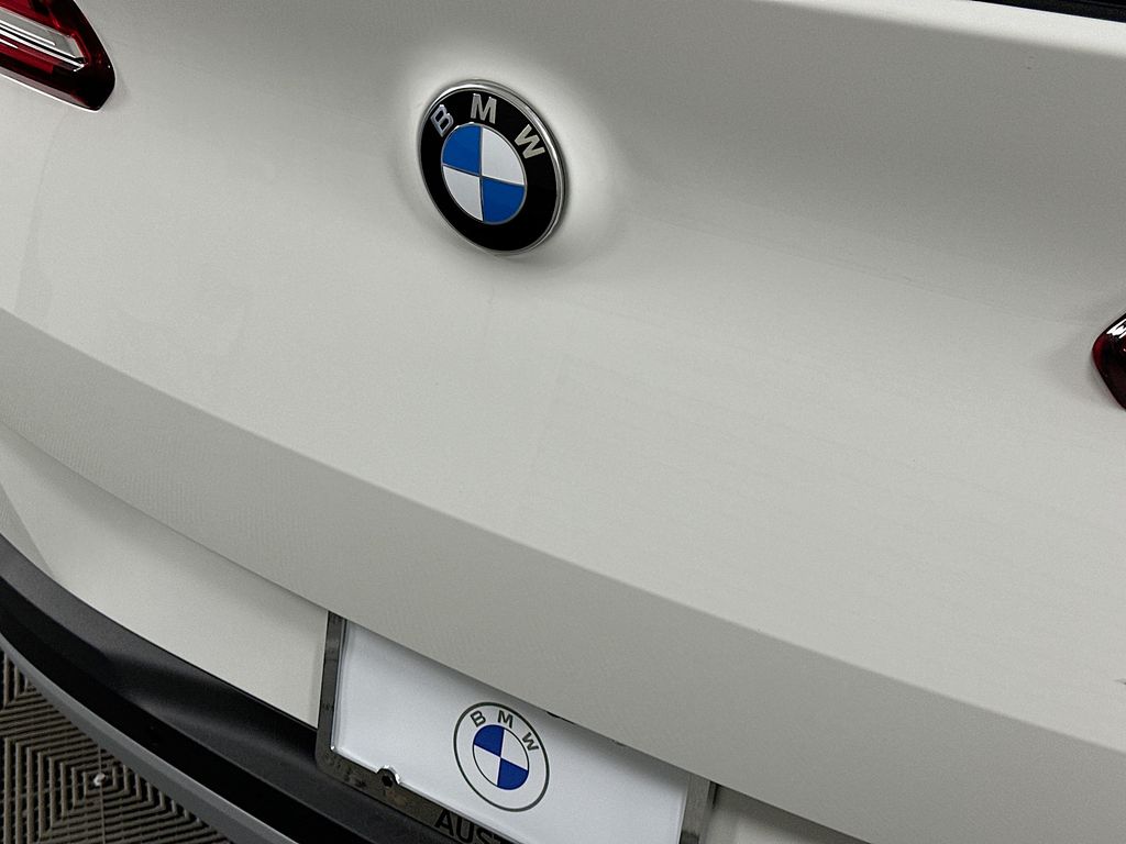 Thumbnail: 2026 BMW X3 - 22