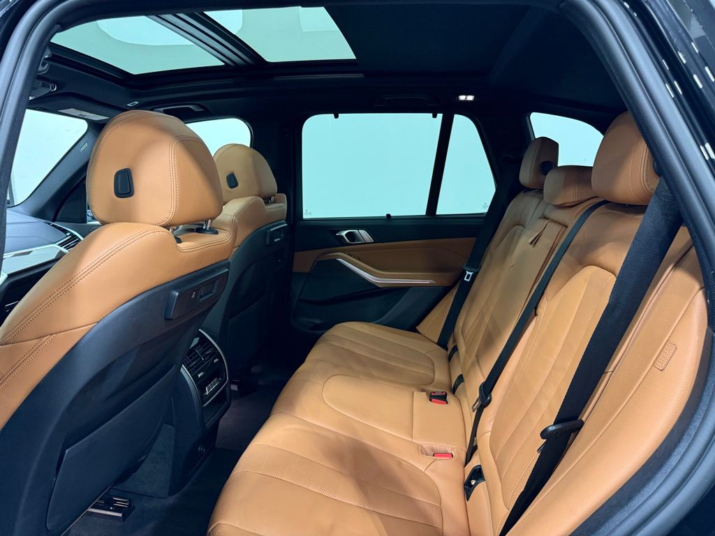 2022 BMW X5 xDrive40i 23
