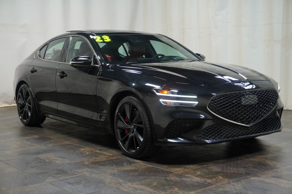 2023 Genesis G70 3.3T