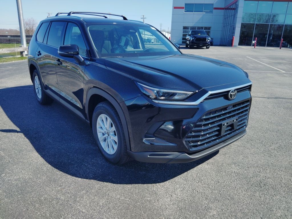 Midnight Black Metallic 2026 Toyota Grand Highlander XLE AWD SUV / Crossover All-Wheel Drive Automatic
