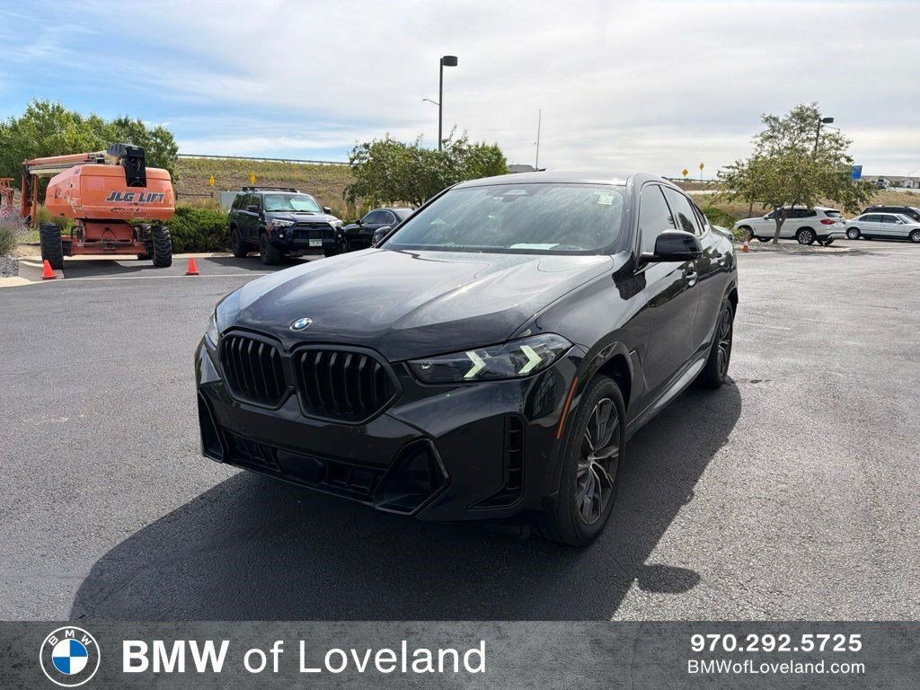 2025 BMW X6 Negro (Black Sapphire Metallic) SUV/Crossover Tracción en las cuatro ruedas 8 velocidades Automática