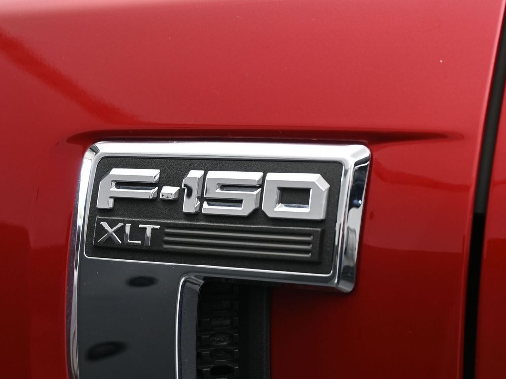 Used 2024 Red Metallic Ford XLT image 40