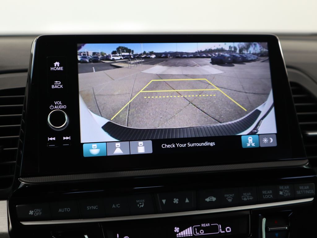 Thumbnail: 2026 Honda Odyssey - 15