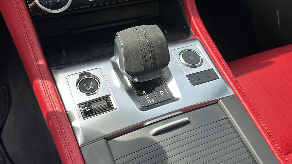 used 2025 Jaguar F-PACE car, priced at $51,978