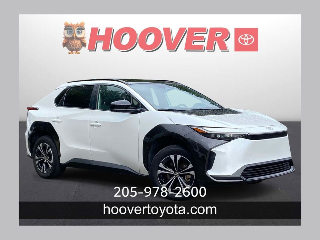  2024 Toyota bZ4X XLE AWD   