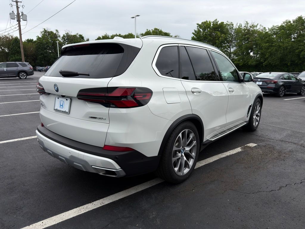 Thumbnail: 2025 BMW X5 - 5