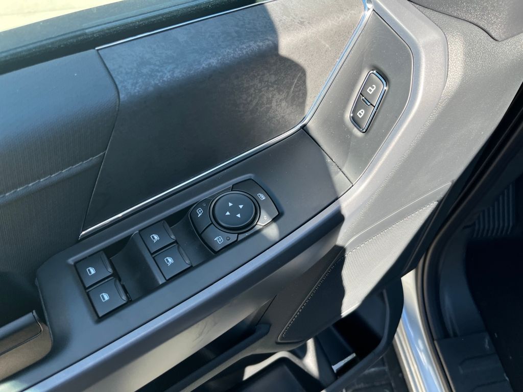 New 2026 Silver Ford XLT image 16