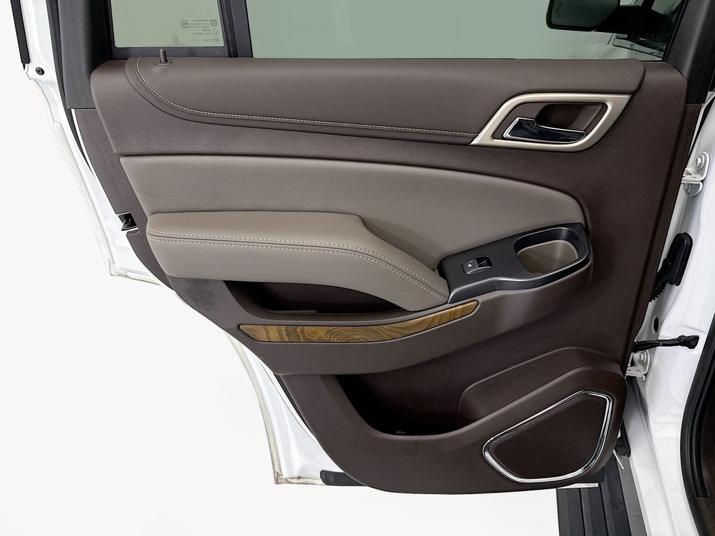 Thumbnail: 2020 GMC Yukon - 26