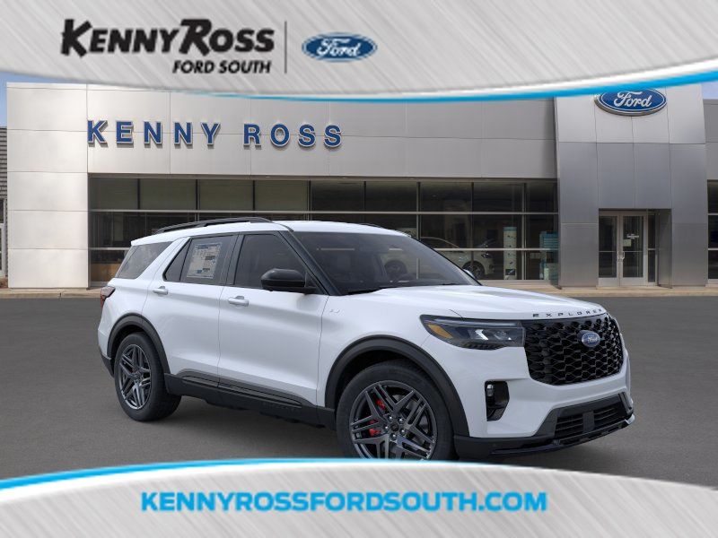 White Metallic 2026 Ford Explorer SUV / Crossover All-Wheel Drive Automatic
