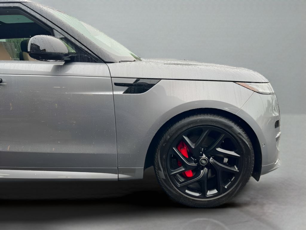 Used 2025 Land rover Range Rover Sport SUV
