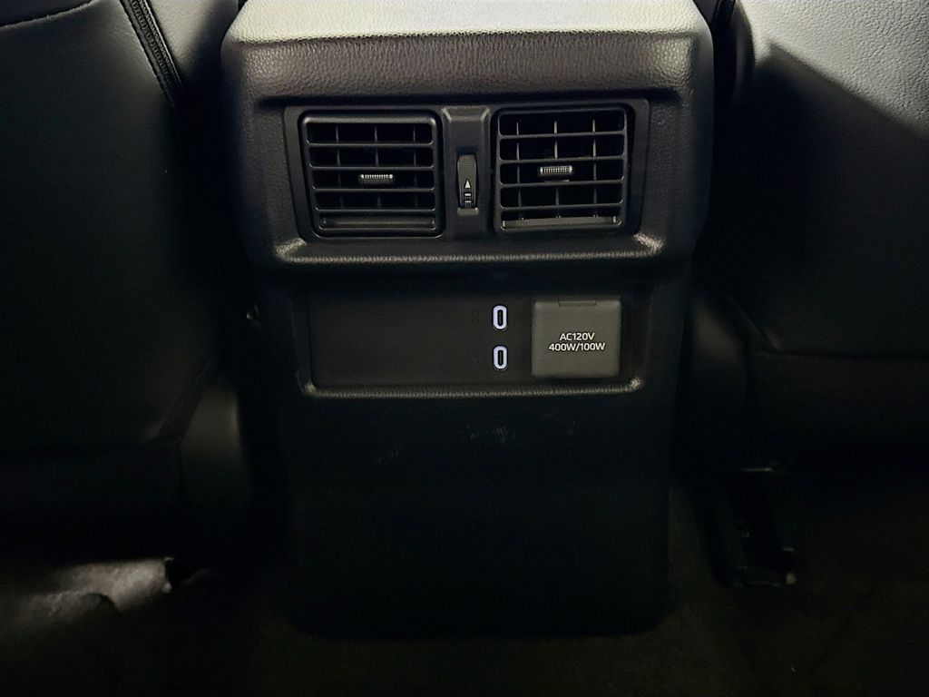 Thumbnail: 2025 Toyota 4Runner - 27