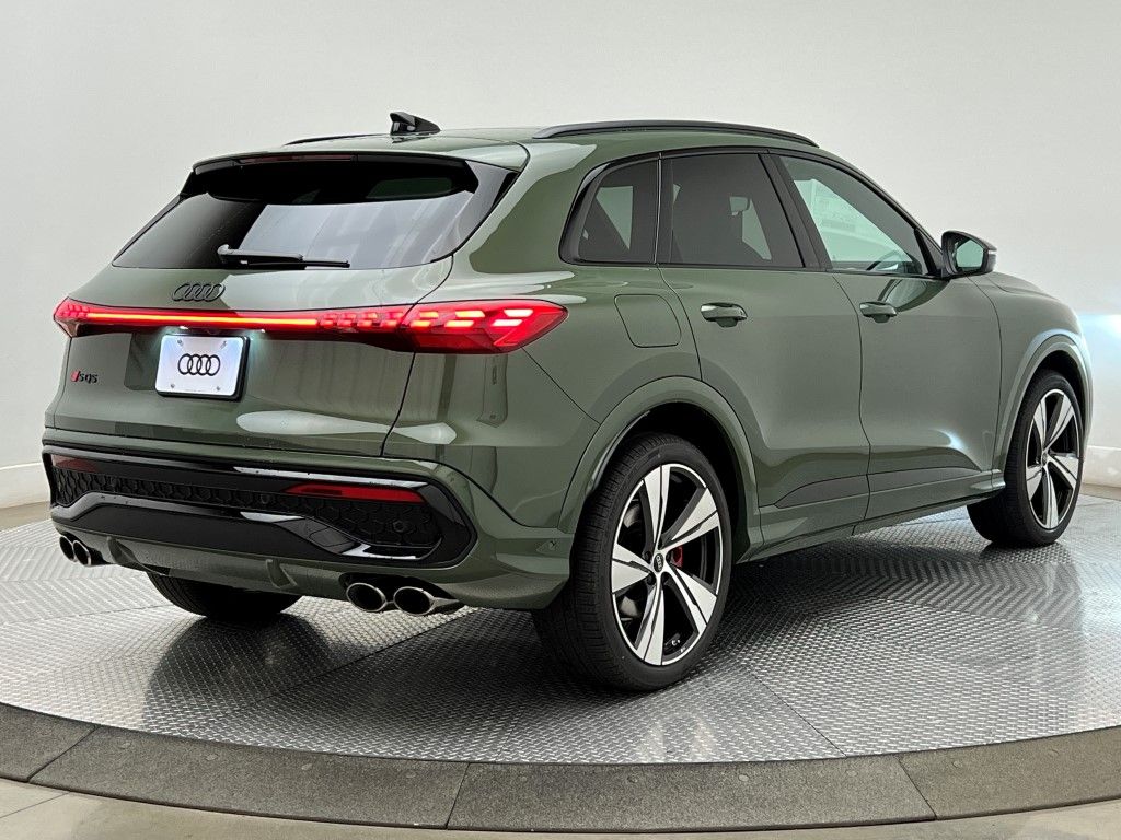 Thumbnail: 2025 Audi SQ5 - 5