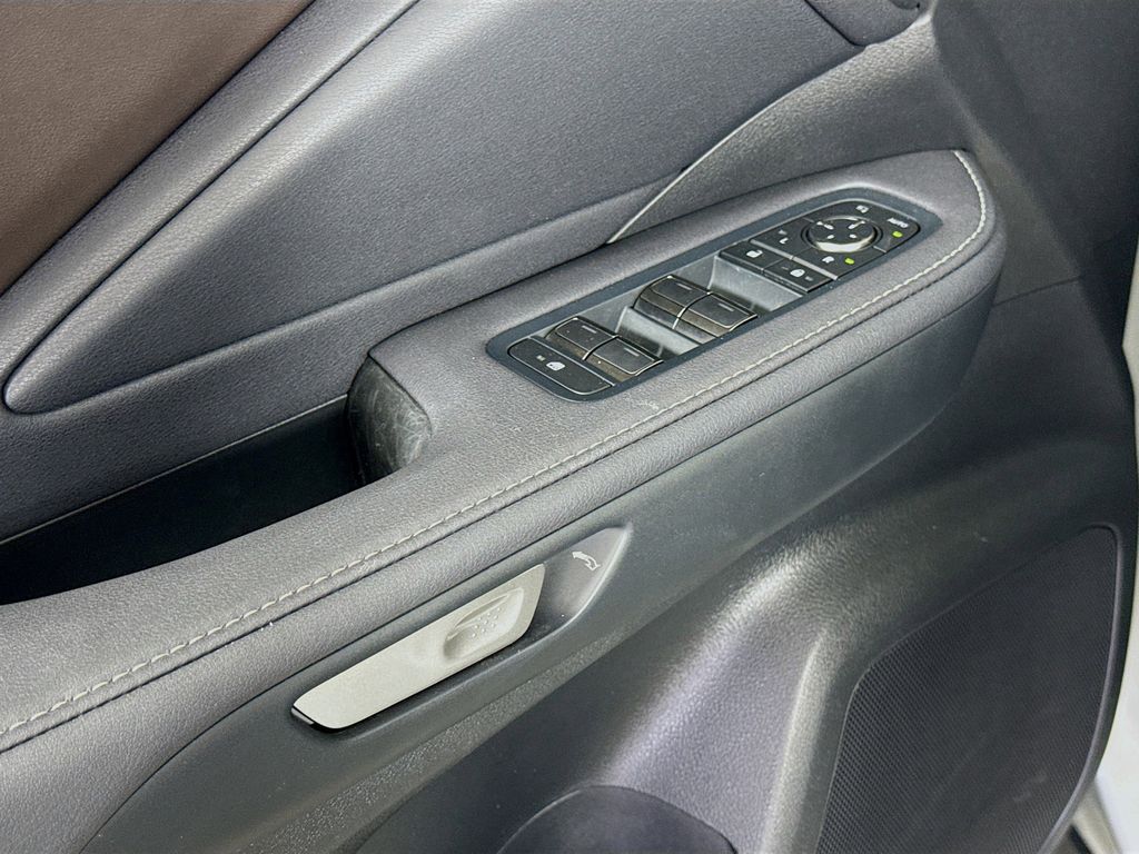 Thumbnail: 2025 Lexus TX - 18