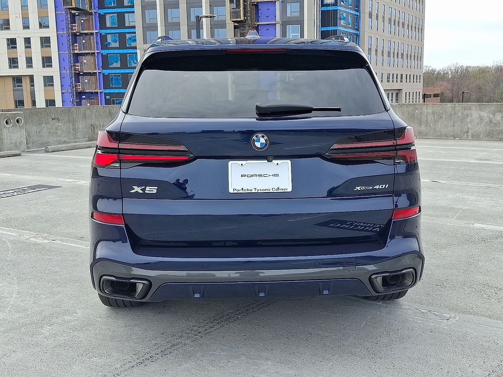 Thumbnail: 2025 BMW X5 - 9