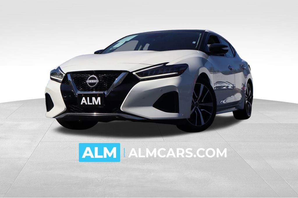 2023 Nissan Maxima SL's photo