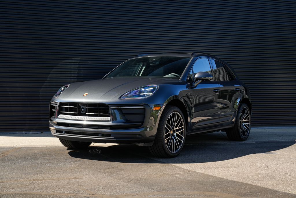  2026 Porsche Macan SUV / Crossover  7-Speed Automatic
