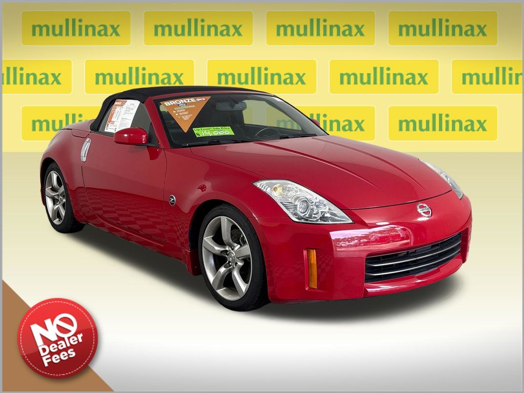 Redline 2006 Nissan 350Z Enthusiast Coupe Rear-Wheel Drive 5-Speed Automatic Overdrive