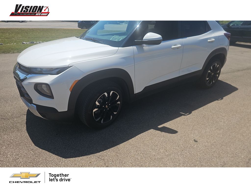 Summit White 2023 Chevrolet Trailblazer SUV / Crossover Front-Wheel Drive Continuously Variable Transmission