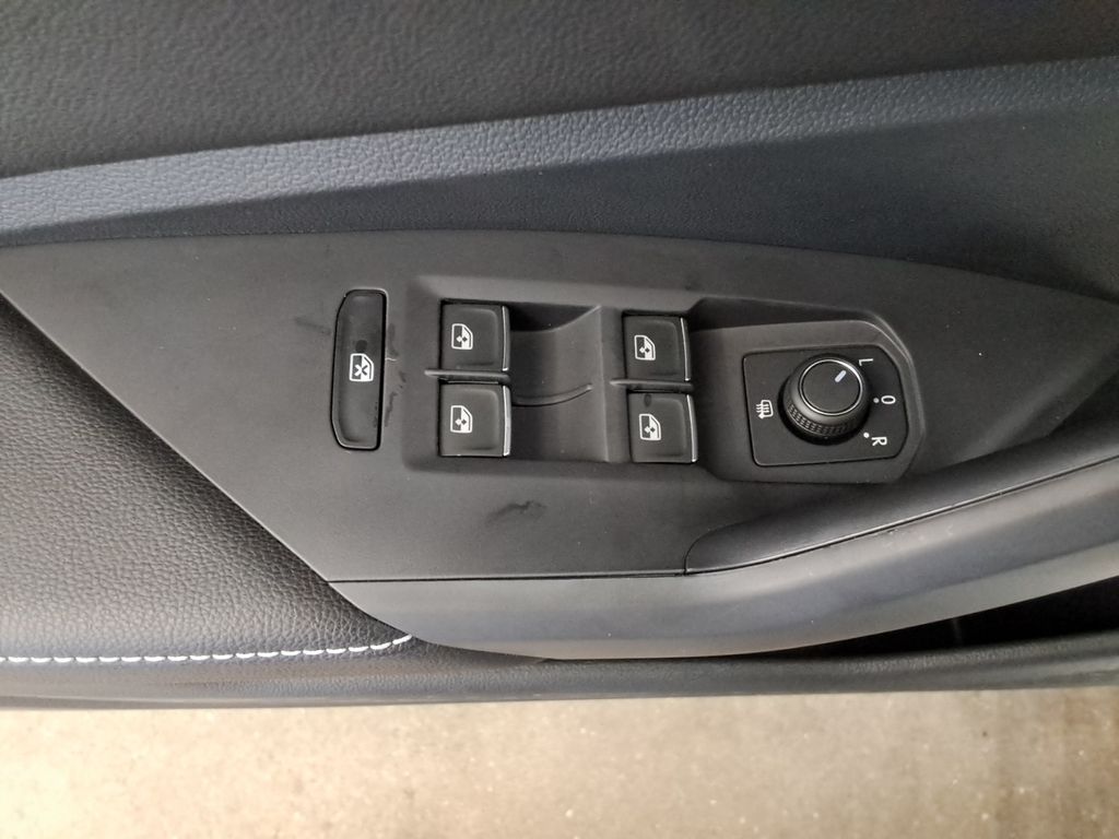 used 2025 Volkswagen Jetta car