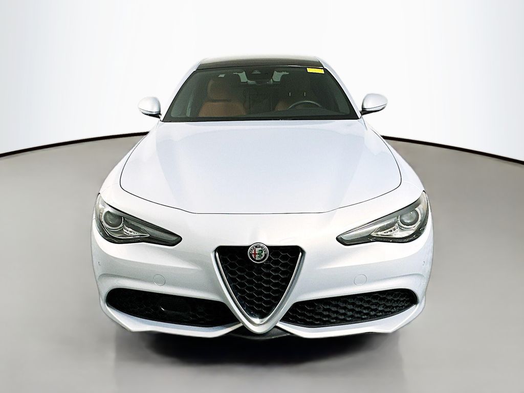2022 Alfa Romeo Giulia Ti 2