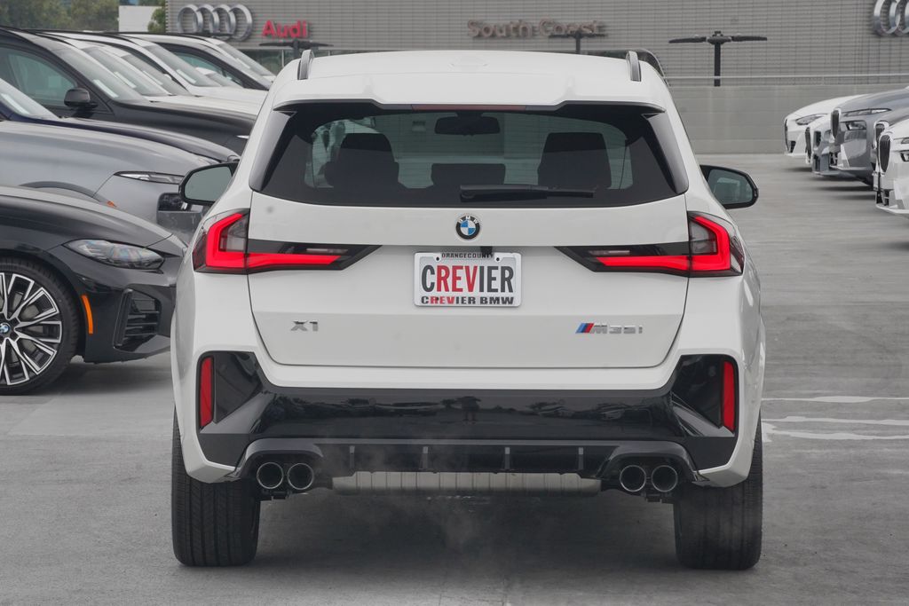 2024 BMW X1 M35i 6