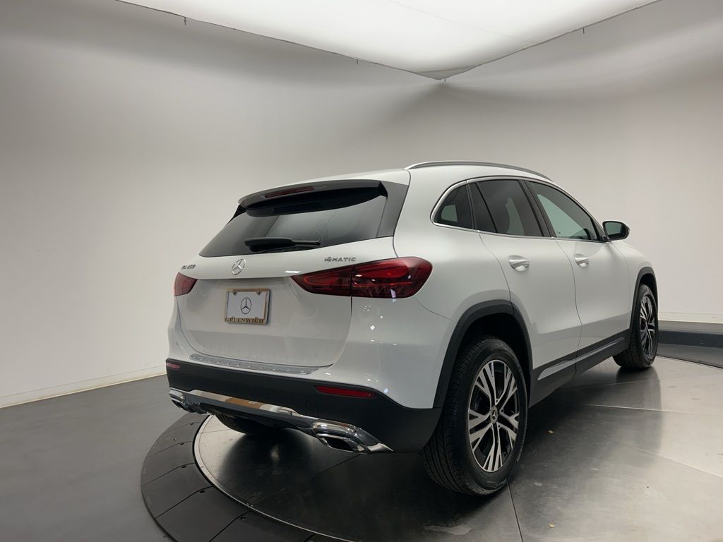 Thumbnail: 2026 Mercedes-Benz GLA - 7