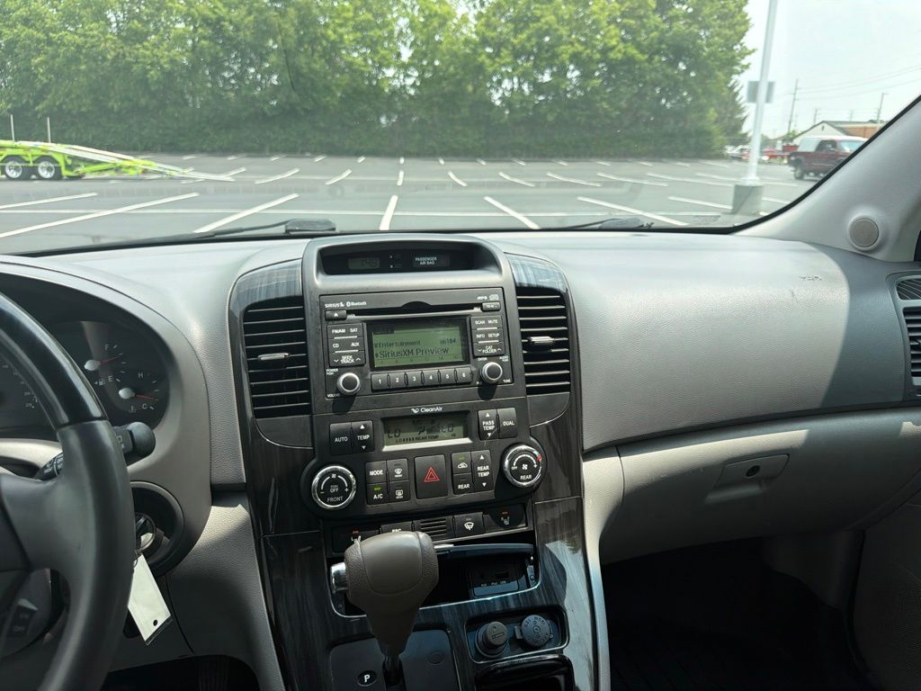 Thumbnail: 2014 Kia Sedona - 15