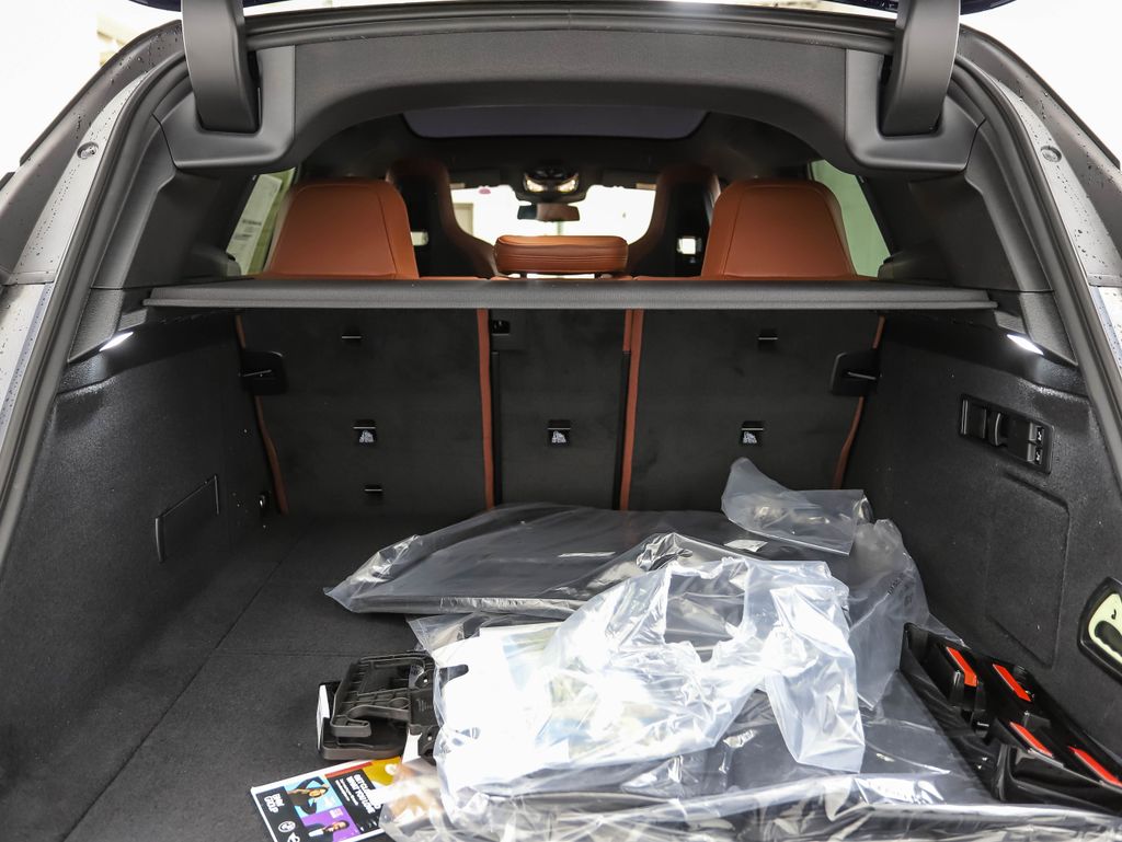 Thumbnail: 2026 BMW iX - 24