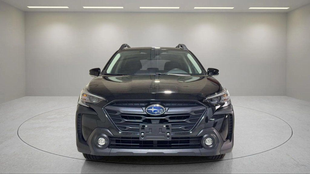 Used 2023 Crystal Black Silica Subaru Premium image 17