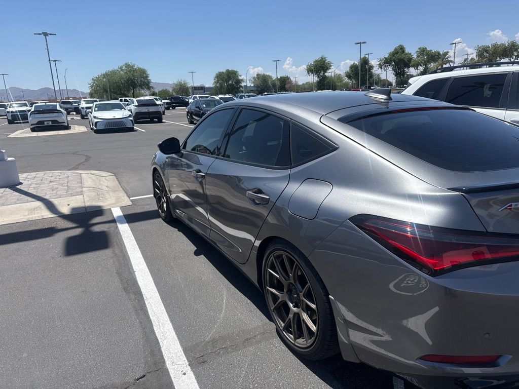 Thumbnail: 2023 Acura Integra - 8