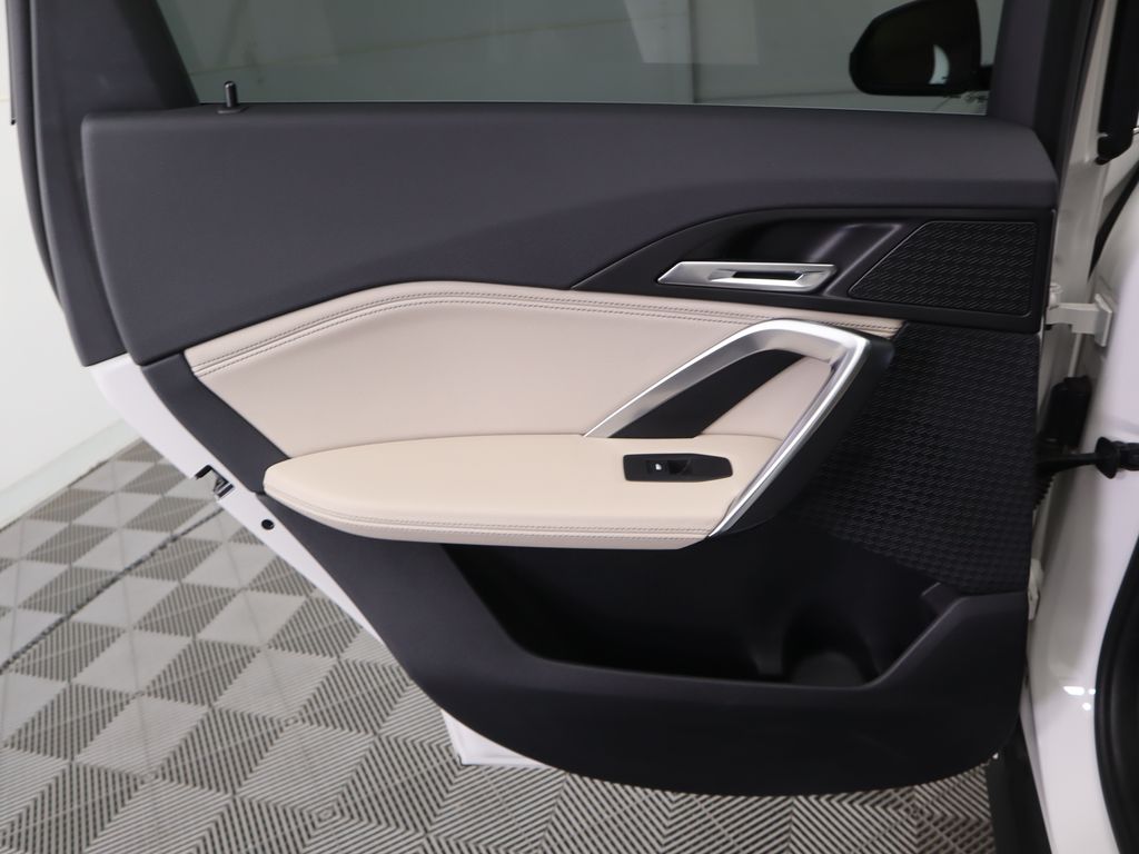 Thumbnail: 2023 BMW X1 - 27