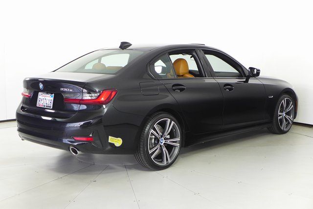 2022 BMW 3 Series 330e iPerformance 7