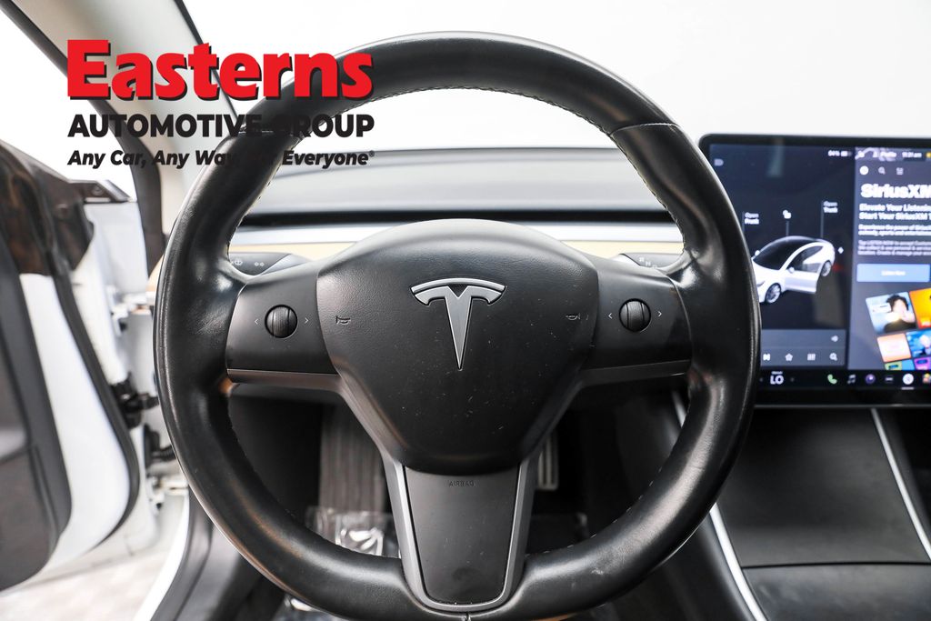 Used 2018 White Tesla Long Range image 10