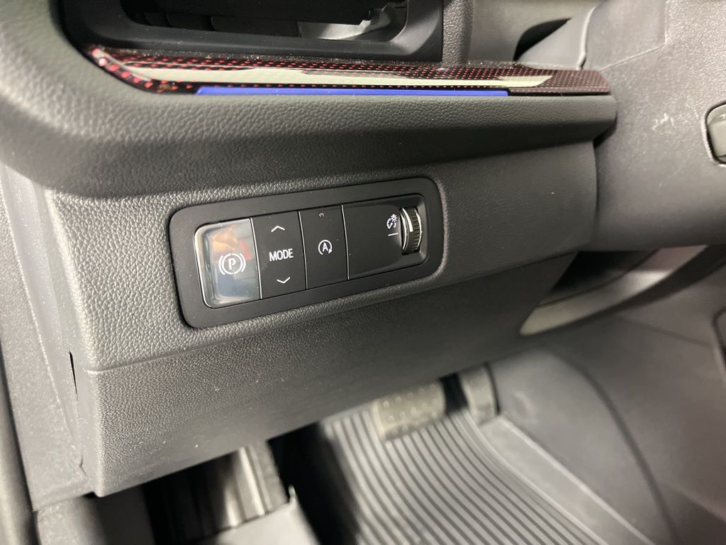 Thumbnail: 2026 Chevrolet Traverse - 31