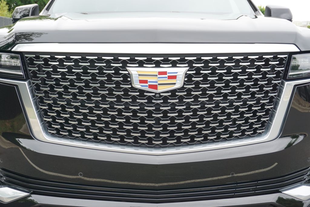 Thumbnail: 2023 Cadillac Escalade - 16