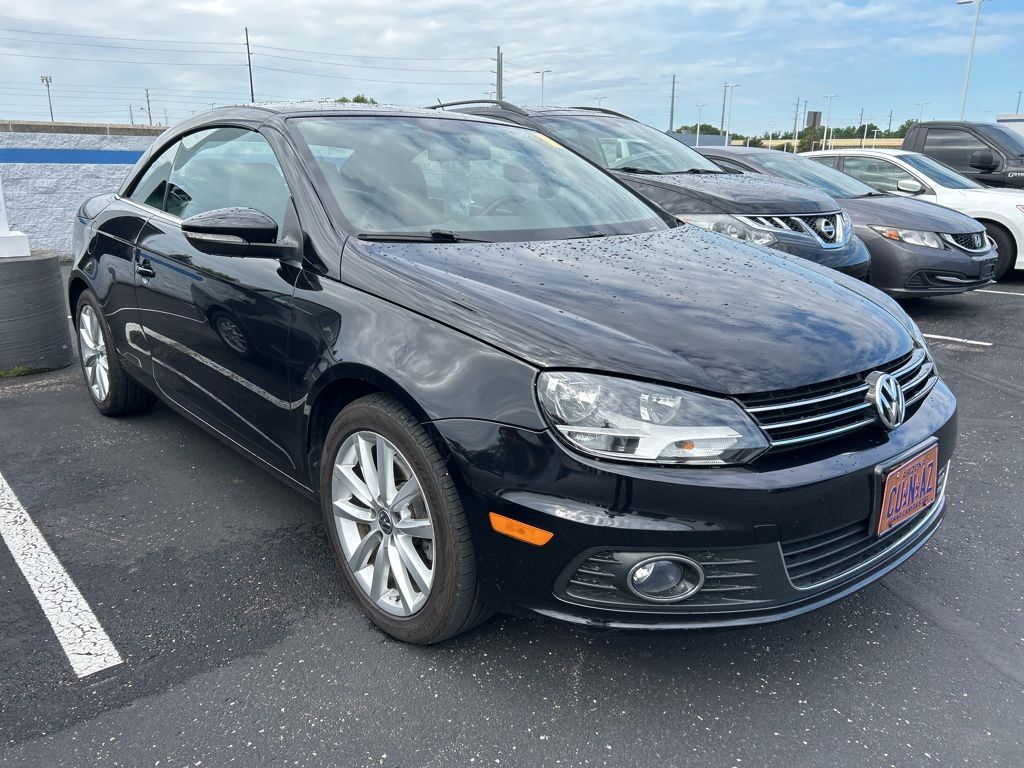 Thumbnail: 2013 Volkswagen Eos - 4