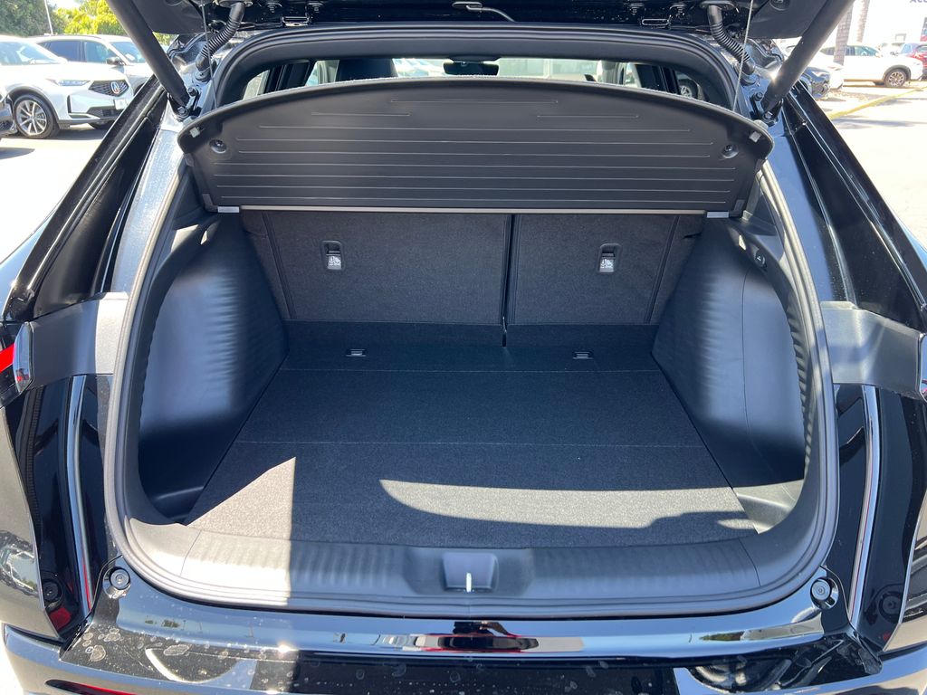 Thumbnail: 2025 Acura ADX - 23