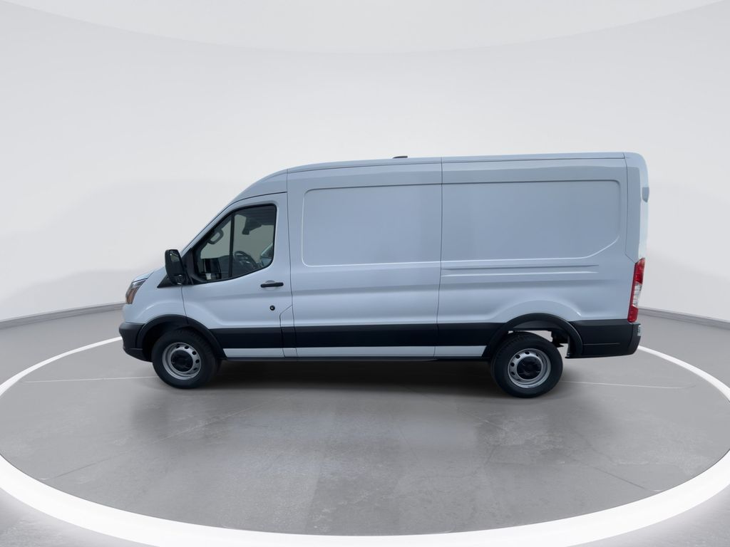 New 2026 Oxford White Ford Cargo Van image 5